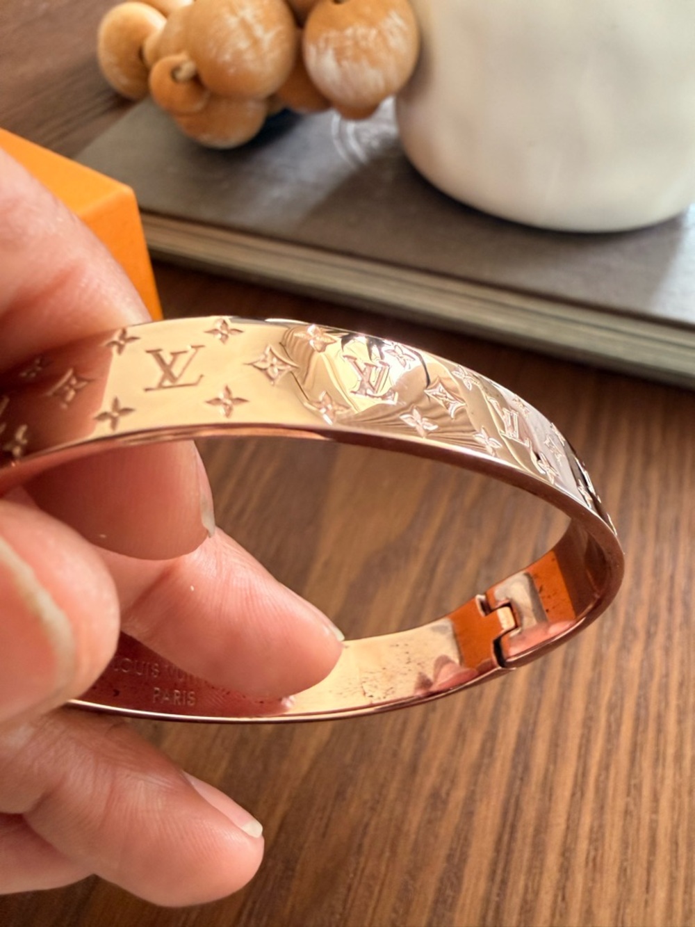 Louis Vuitton Nanogram Cuff Bracelet M - Picture 13 of 13
